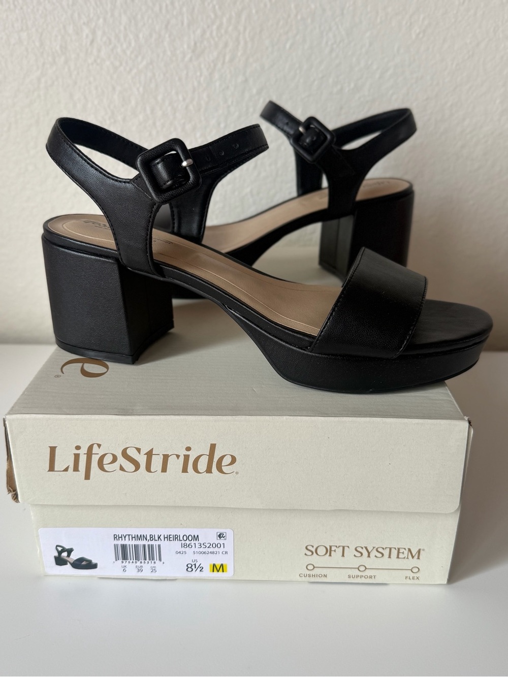 LifeStride Black Heels Women’s size 8.5 new